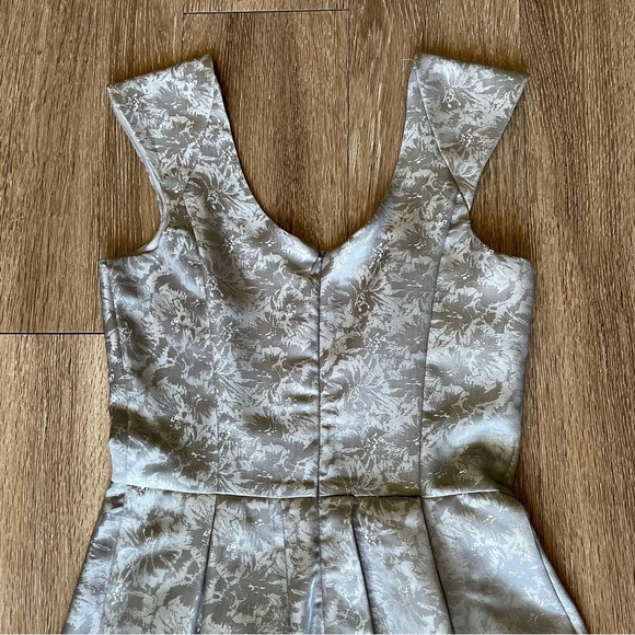 Eric + Lani Silver Metallic Jacquard Mini Dress Fit and Flare Cocktail Dress XS - Picture 12 of 16